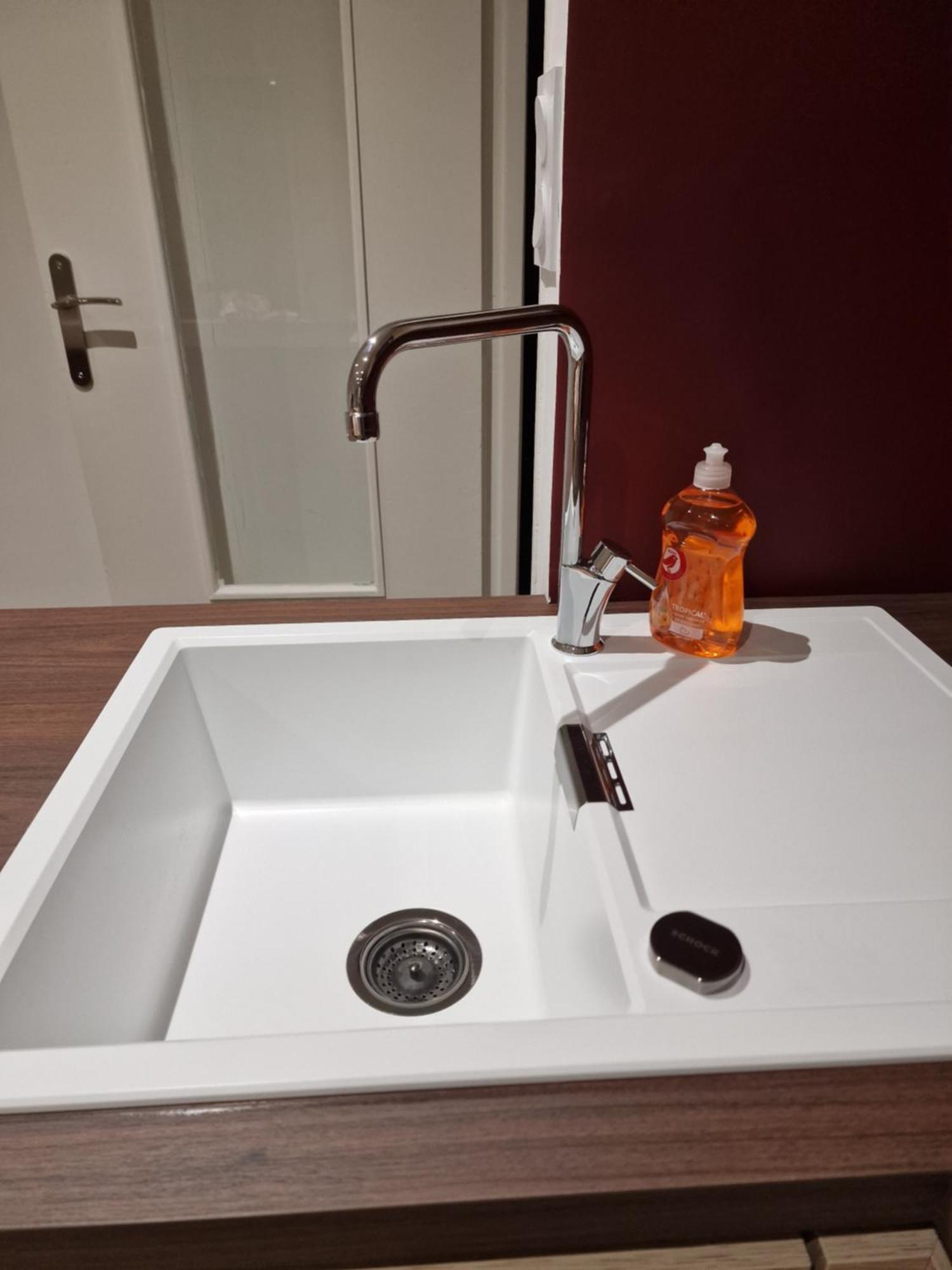 Apartment Maison Ping ,en Face Des Arenes Beziers